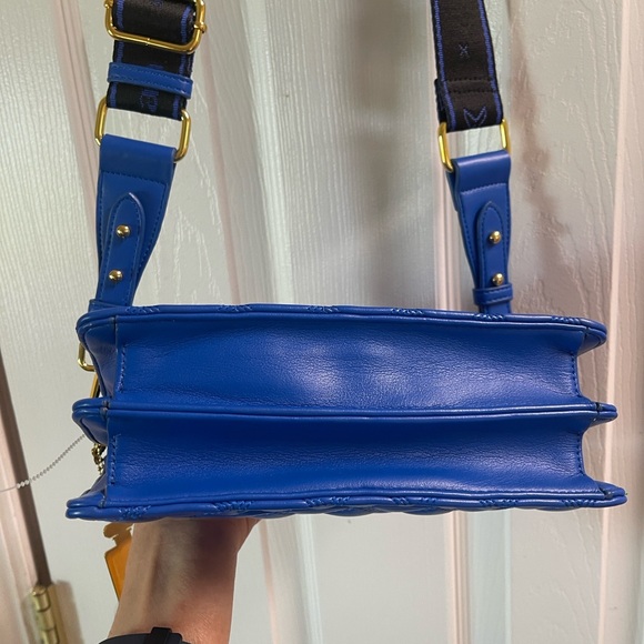 ROYAL BLUE BAG CROSSBODY, SHOULDER, OR HAND BAG-NEW! - Picture 9 of 9